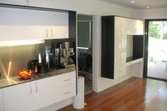 dlux_cabinetry1